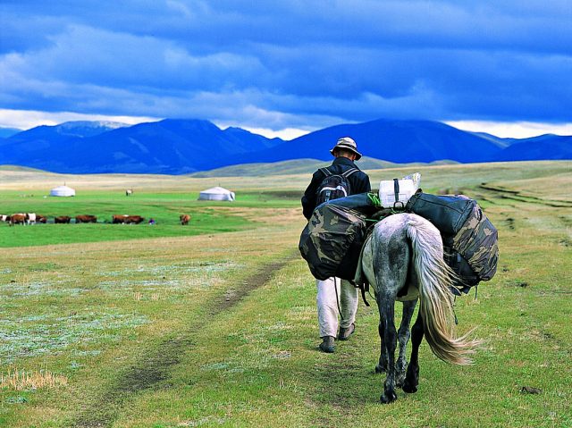 Randonnée équestre avec les nomades en Mongolie